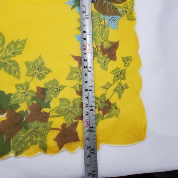 Vintage Floral Handkerchief With Yellow & Green Botanical Print Scalloped Edge - Picture 8 of 8